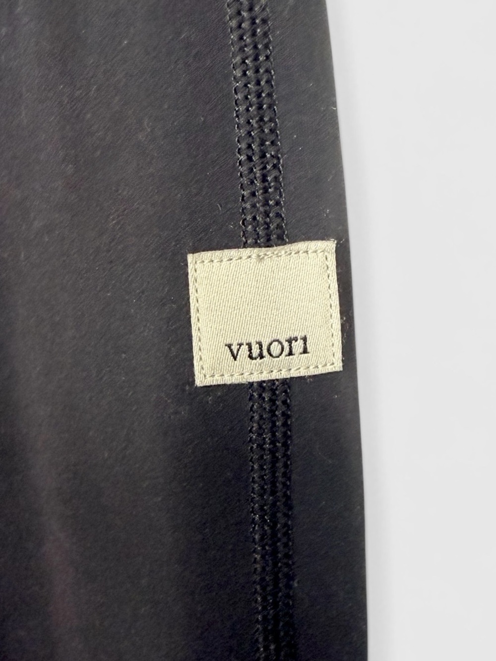 Vuori Daily Legging High-Waist Black Active Leggings w/ Drawstring | Size Small - Picture 6 of 6